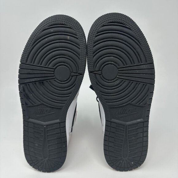 Nike Air Jordan 1 Retro 1 High OG Light Smoke Grey Youth Size 7Y - Picture 10 of 16